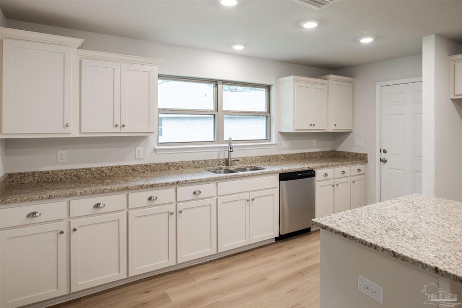 Representative furnished interior of a home built from the Plan 2751 by Adams Homes in Pecan Valley, Cantonment (Image 6).