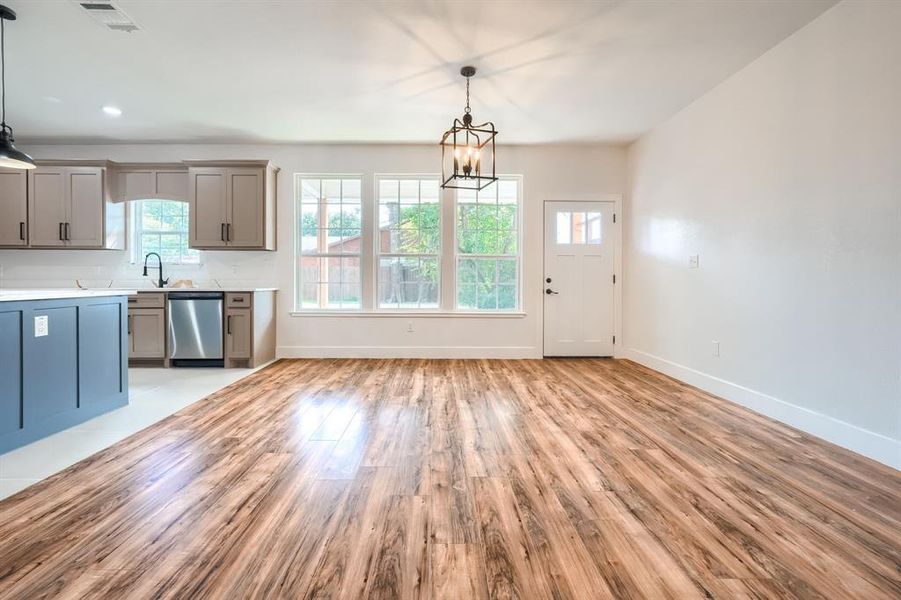 Spacious, unfurnished interior of a new home in , Garland (Image 25). Spacious, unfurnished interior of a new home in , Garland (Image 25).
