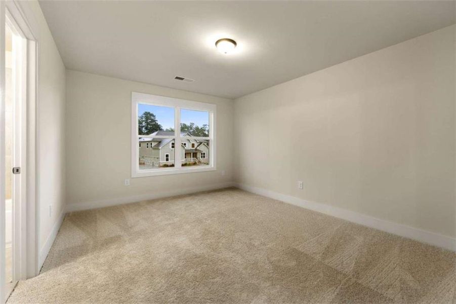 Spacious, unfurnished interior of a new home in Steeplechase, Hoschton (Image 19).