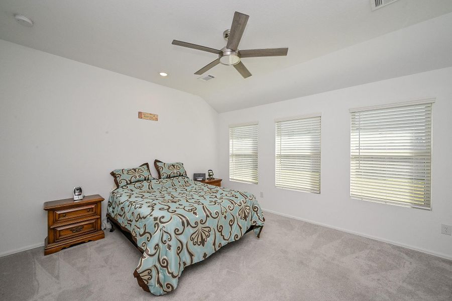 Fitted with white blinds, they invite abundant natural light, creating a bright and airy ambiance throughout the day. Fitted with white blinds, they invite abundant natural light, creating a bright and airy ambiance throughout the day.