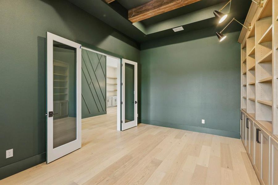 Spacious, unfurnished interior of a new home in Harper Estates, Celina (Image 28).