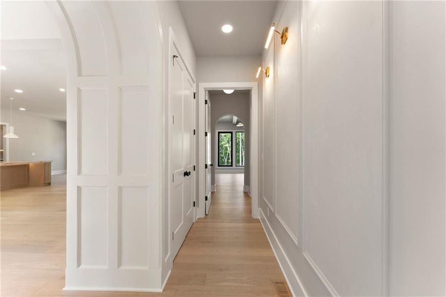 Spacious, unfurnished interior of a new home in , Flowery Branch (Image 24).