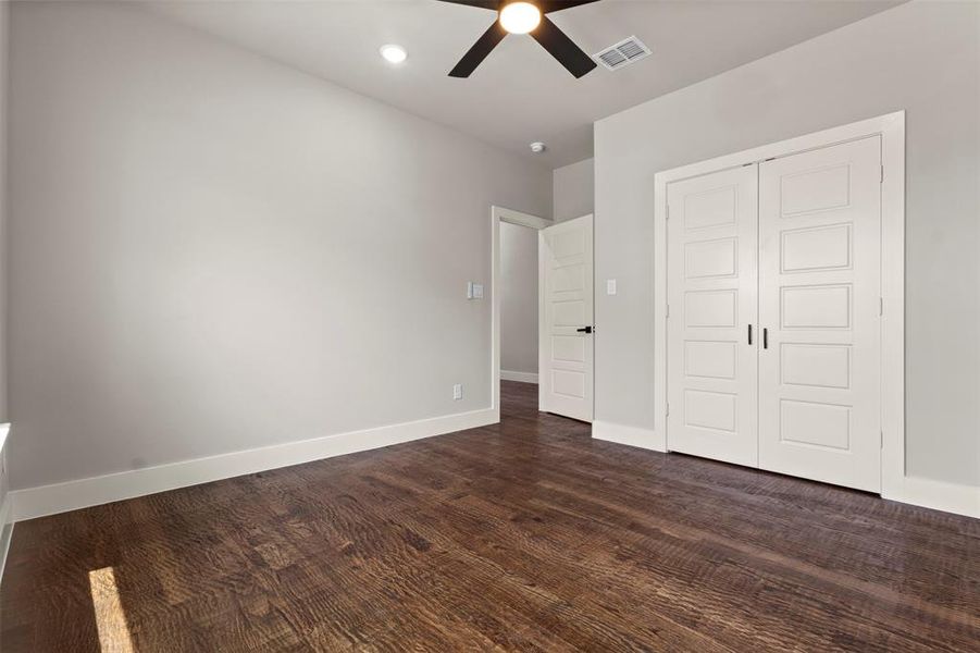 Spacious, unfurnished interior of a new home in , Alvarado (Image 20). Spacious, unfurnished interior of a new home in , Alvarado (Image 20).
