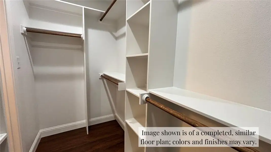 Furnished interior view inside a new home in , Abilene (Image 4).