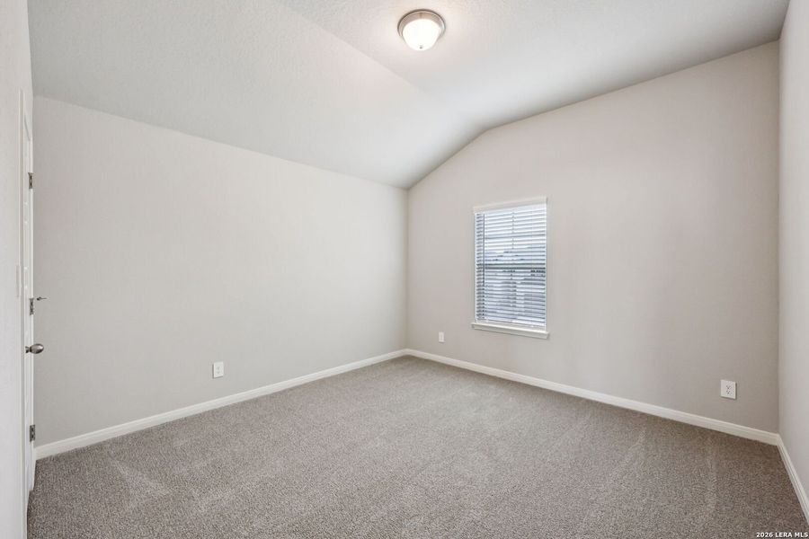 Spacious, unfurnished interior of a new home in Fox Falls, Boerne (Image 44).