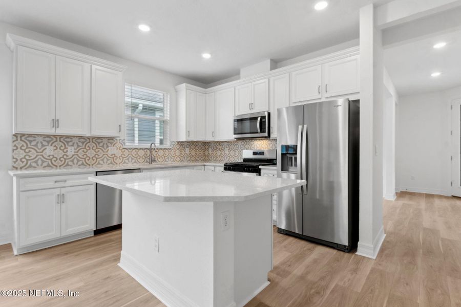 Furnished interior view inside a new home in Del Webb Wildlight, Wildlight (Image 5). Furnished interior view inside a new home in Del Webb Wildlight, Wildlight (Image 5).
