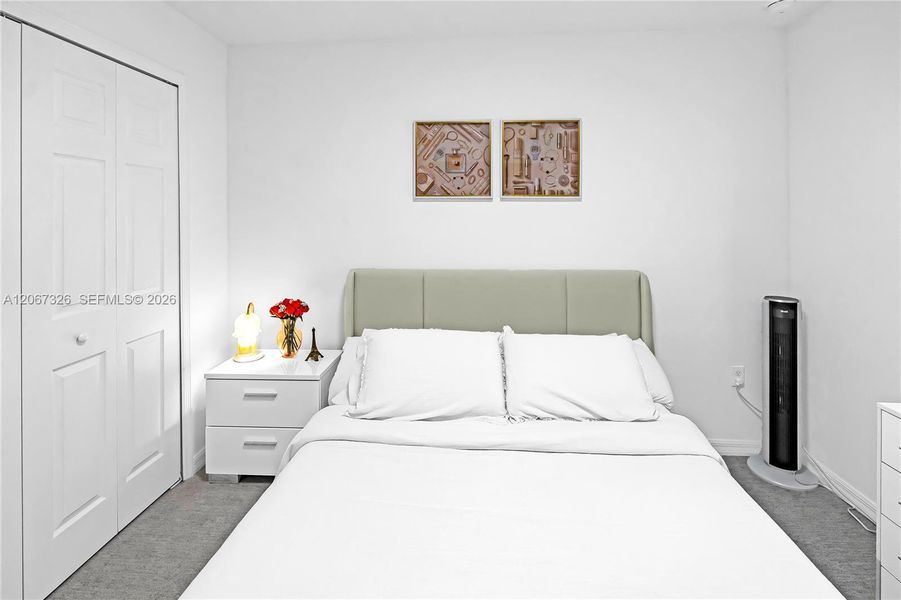 Furnished interior view inside a new home in , Cape Coral (Image 28).