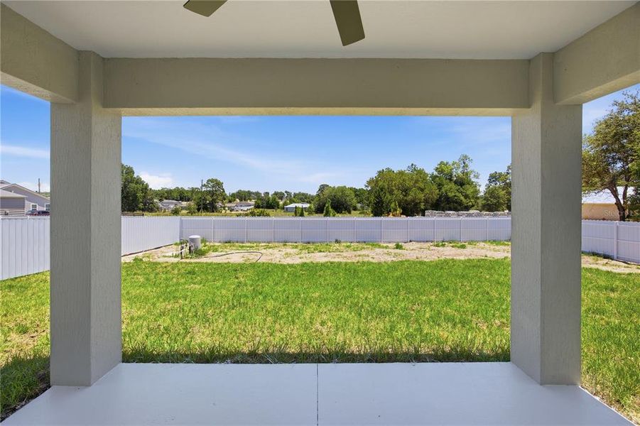 Exterior details and patio area of a home in , Ocala (Image 21).