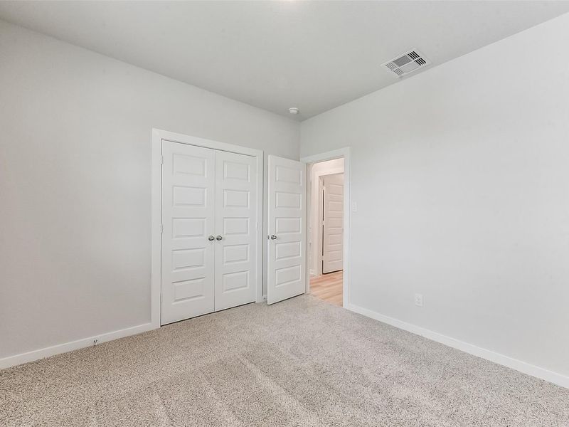Spacious, unfurnished interior of a new home in Liberty Estates, Cleveland (Image 37).
