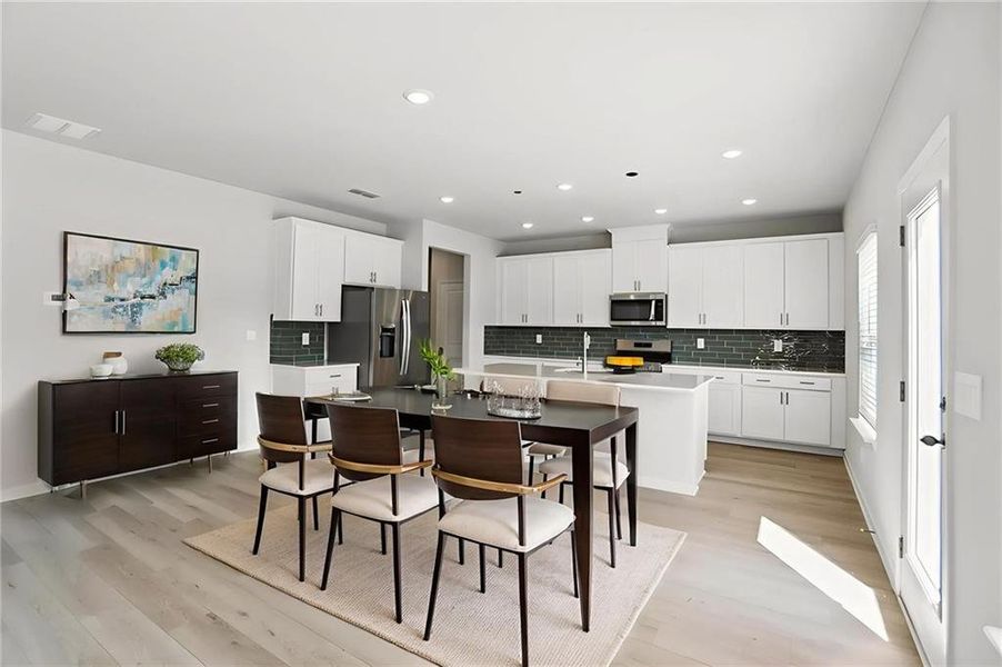 Furnished interior view inside a new home in Creekside at Oxford Park, Fairburn (Image 9). Furnished interior view inside a new home in Creekside at Oxford Park, Fairburn (Image 9).