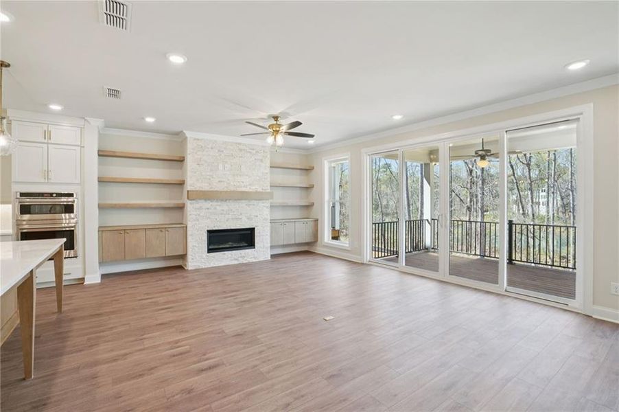 Spacious, unfurnished interior of a new home in Waterside Townhomes, Peachtree Corners (Image 32).