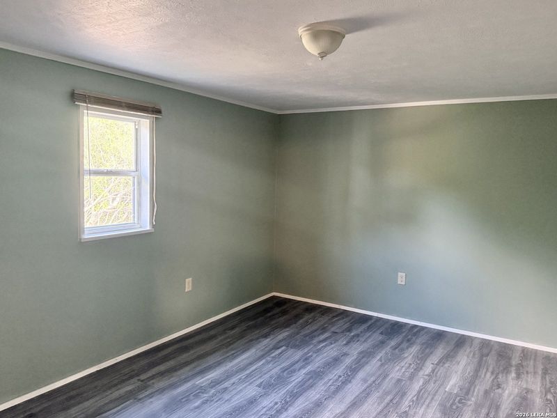 Spacious, unfurnished interior of a new home in , Beeville (Image 7).