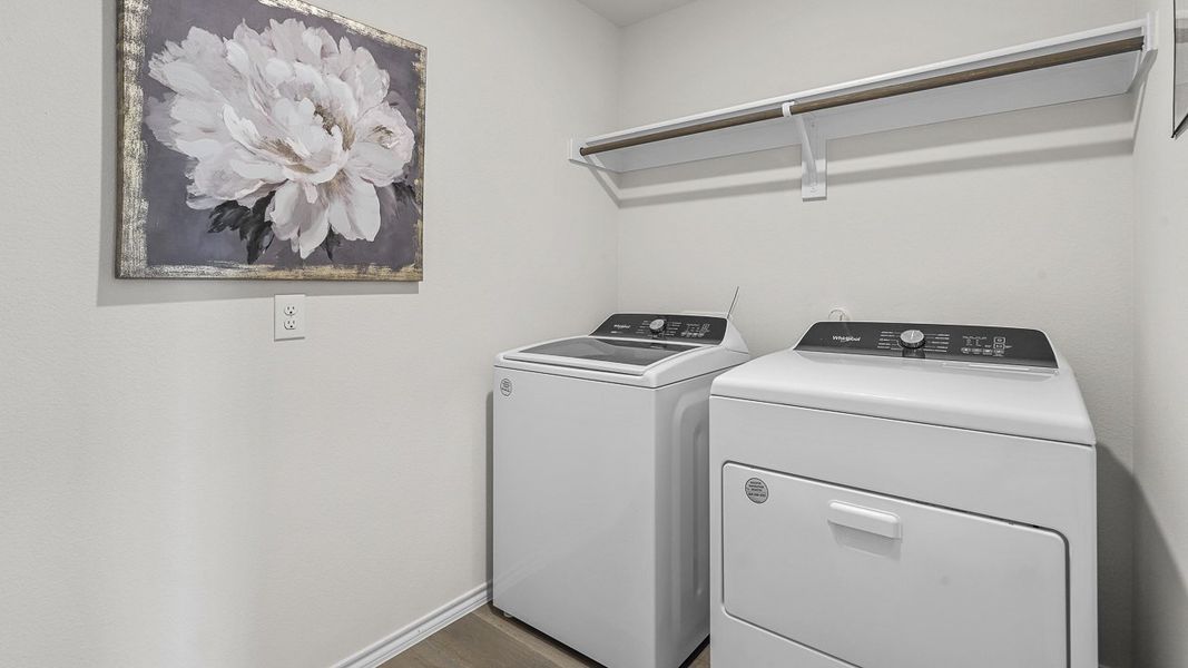 Close-up of interior finishes inside a home in Stonewyck Farms, Ennis (Image 18).