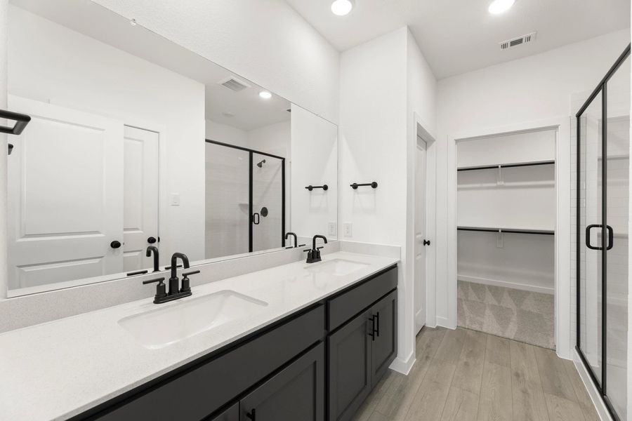 Primary Bathroom Representative Photo featuring the Minimalist Collection