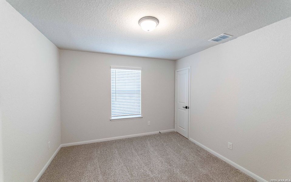 Spacious, unfurnished interior of a new home in , San Antonio (Image 13).