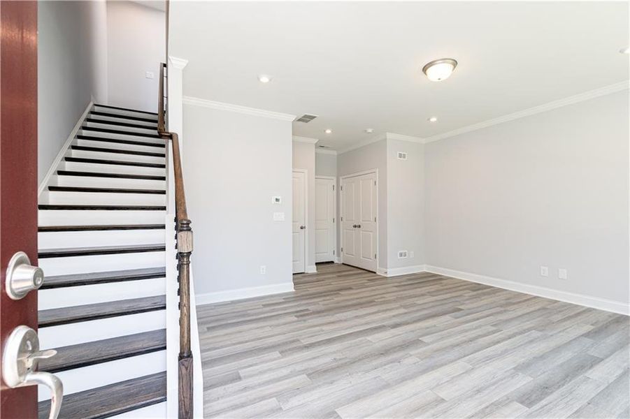 Spacious, unfurnished interior of a new home in , Lawrenceville (Image 19).