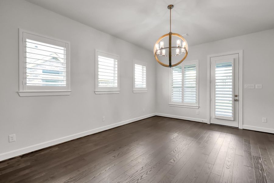 Spacious, unfurnished interior of a new home in The Meadows at Imperial Oaks, Conroe (Image 25). Spacious, unfurnished interior of a new home in The Meadows at Imperial Oaks, Conroe (Image 25).