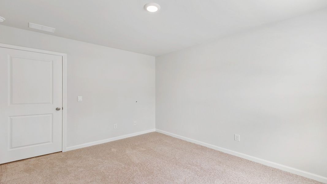 Spacious, unfurnished interior of a new home in Gates Village, Lugoff (Image 19). Spacious, unfurnished interior of a new home in Gates Village, Lugoff (Image 19).