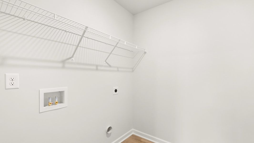 Spacious, unfurnished interior of a new home in Oakleigh Glen, Dallas (Image 33).