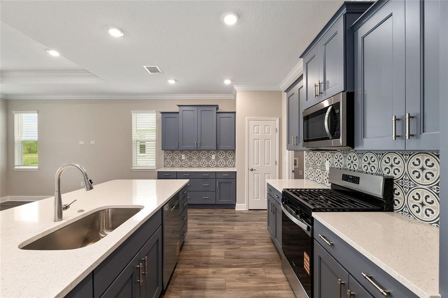 Furnished interior view inside a new home in , Ocala (Image 8).