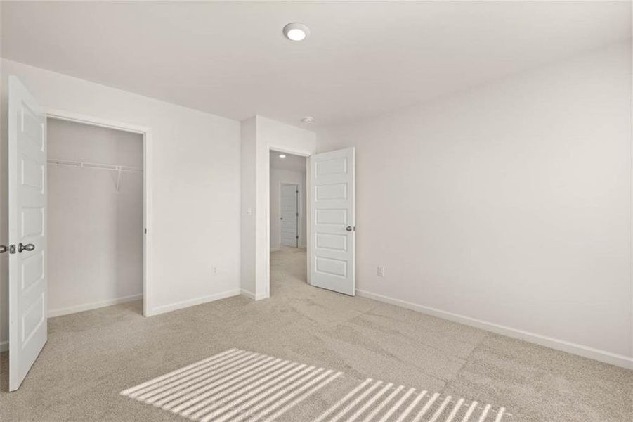 Spacious, unfurnished interior of a new home in Champion's Run, Lithonia (Image 25).