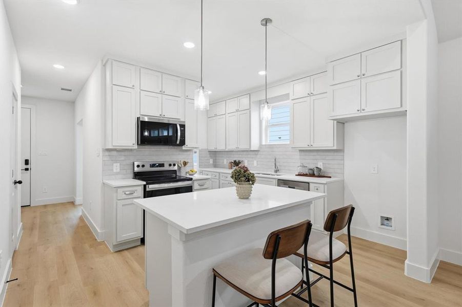 Furnished interior view inside a new home in , Fort Worth (Image 9).