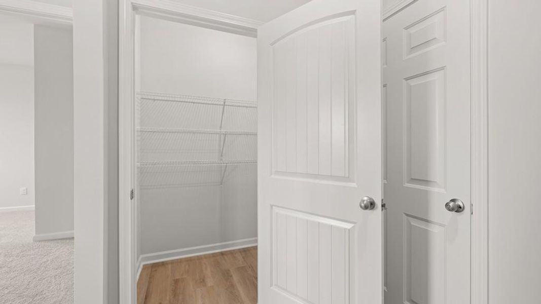 Spacious, unfurnished interior of a new home in Hamptons at Riverwood South, Dallas (Image 31). Spacious, unfurnished interior of a new home in Hamptons at Riverwood South, Dallas (Image 31).