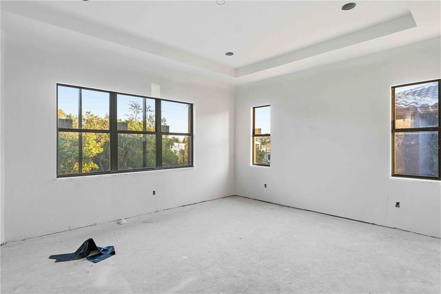 Image 34 of a home in .