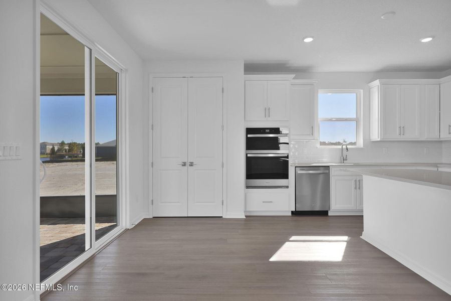 Spacious, unfurnished interior of a new home in , St. Augustine (Image 18).