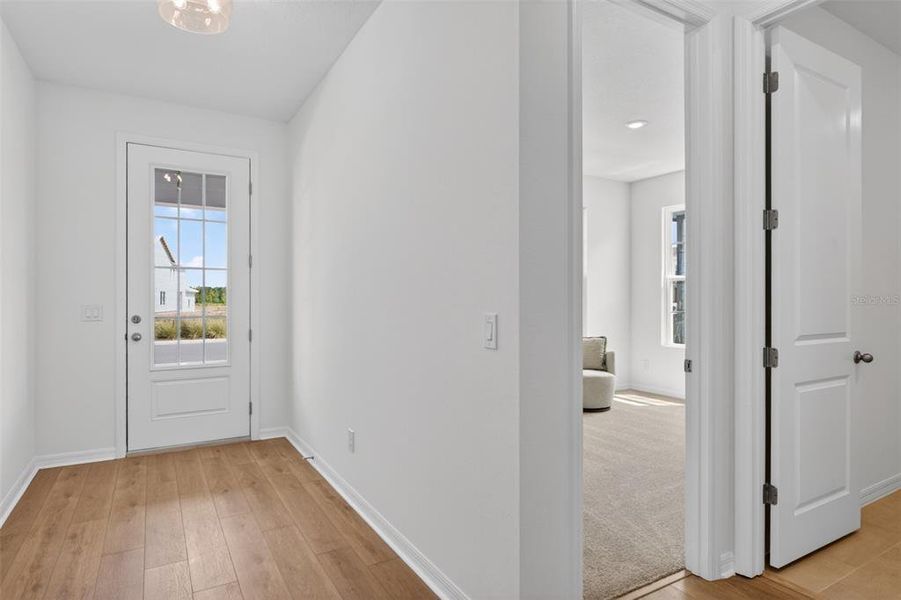 Spacious, unfurnished interior of a new home in Weslyn Park, St. Cloud (Image 22).