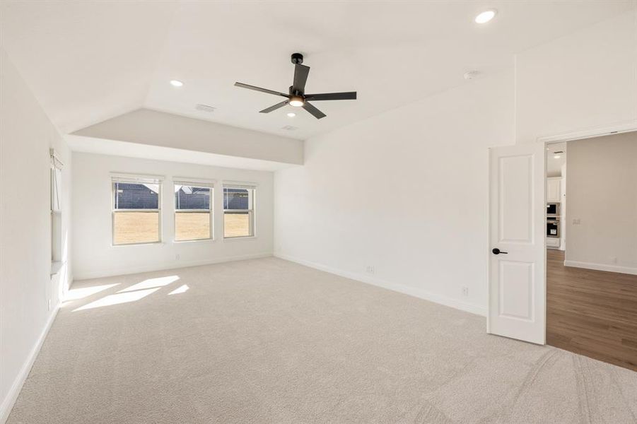 Spacious, unfurnished interior of a new home in Union Park Classic 55, Little Elm (Image 22).