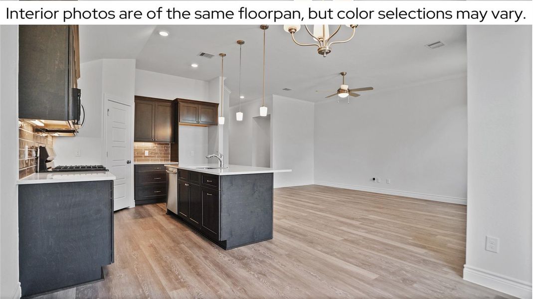 Furnished interior view inside a new home in Grand Oaks Reserve, Cleveland (Image 12). Furnished interior view inside a new home in Grand Oaks Reserve, Cleveland (Image 12).