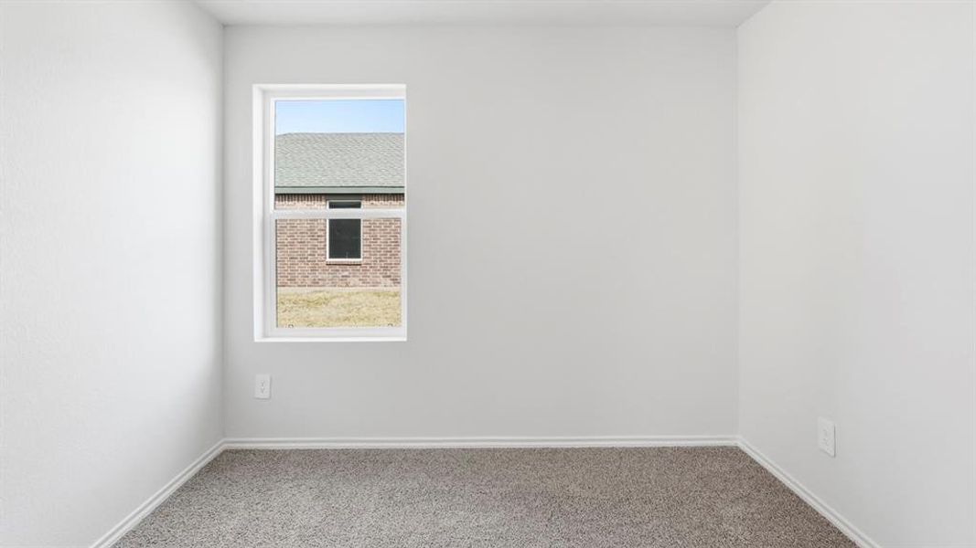 Spacious, unfurnished interior of a new home in Asher Oaks, Bonham (Image 31).