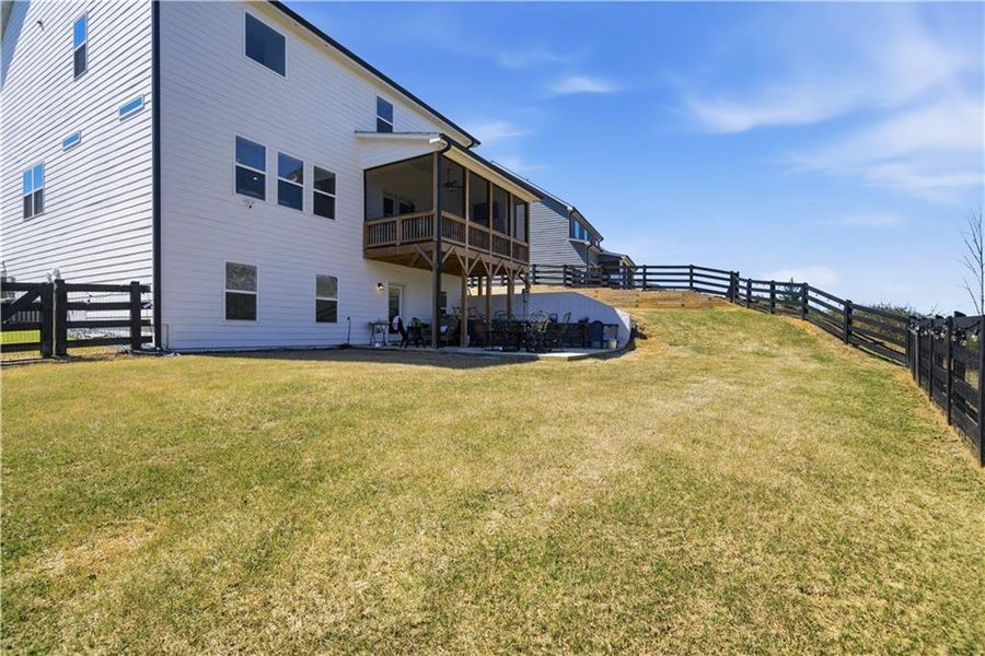 Exterior details and patio area of a home in , Dallas (Image 26).