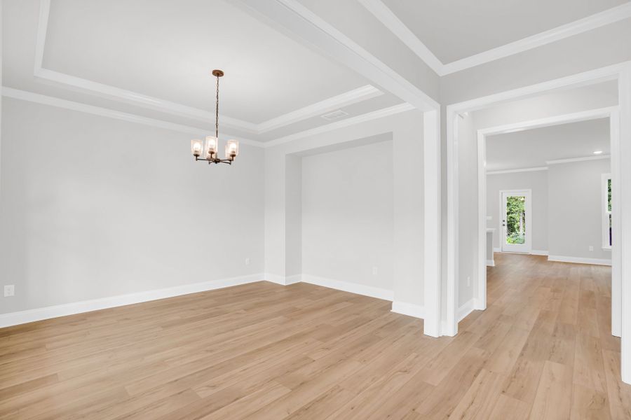 Spacious, unfurnished interior of a new home in Carriage Estates, Lexington (Image 28).