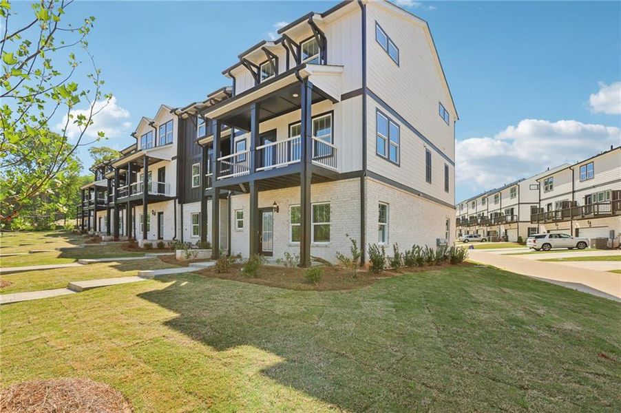 Front exterior of a new home in Hemingway - Highland Series, Cumming, GA, highlighting curb appeal (Image 25).