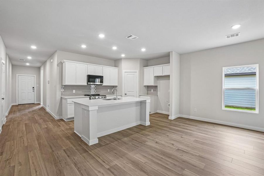Furnished interior view inside a new home in Pennsylvania Avenue, Springtown (Image 10).