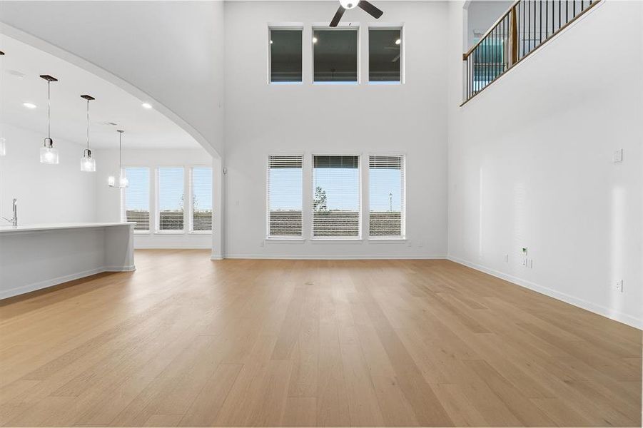 Spacious, unfurnished interior of a new home in Green Meadows, Celina (Image 24).