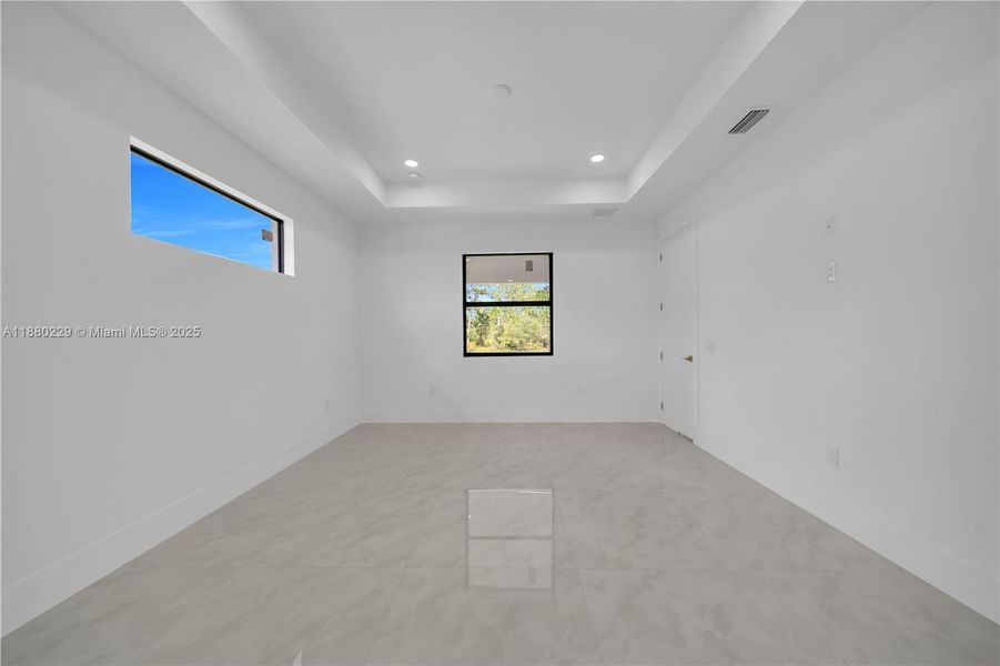 Spacious, unfurnished interior of a new home in , Lehigh Acres (Image 16). Spacious, unfurnished interior of a new home in , Lehigh Acres (Image 16).