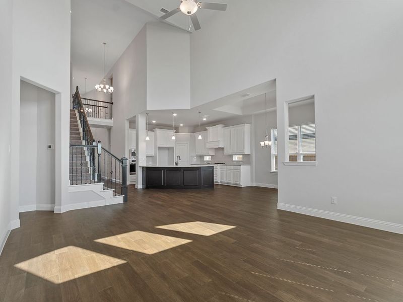 Representative unfurnished interior of a home built from the Weston by Landon Homes in Lexington Frisco, Frisco (Image 27).