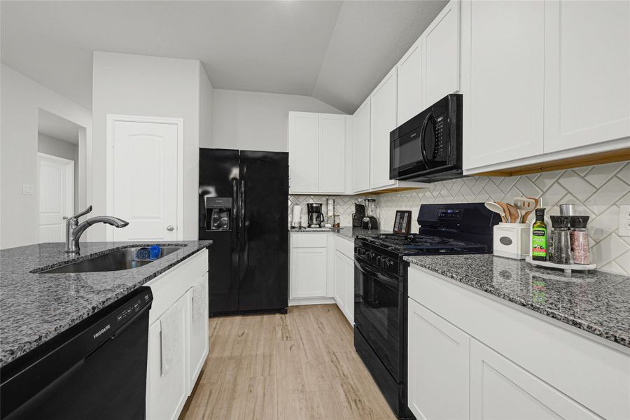 Kitchen Kitchen