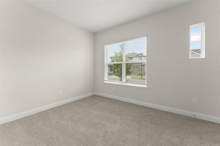 Spacious, unfurnished interior of a new home in , Orlando (Image 39).