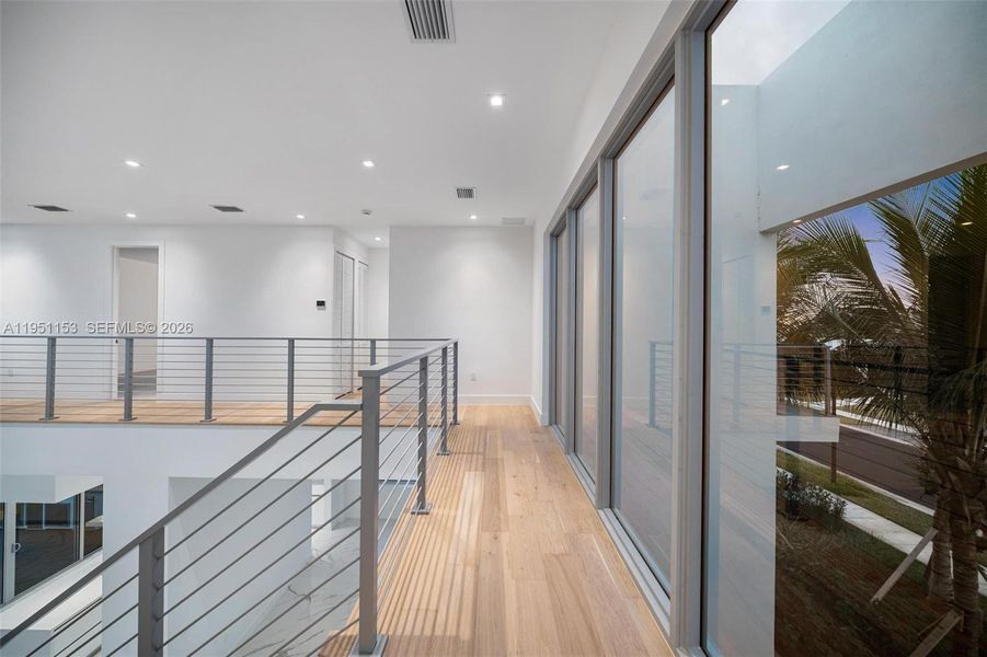 Spacious, unfurnished interior of a new home in , Weston (Image 42).