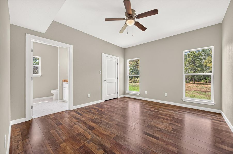 Spacious, unfurnished interior of a new home in , Montgomery (Image 26).
