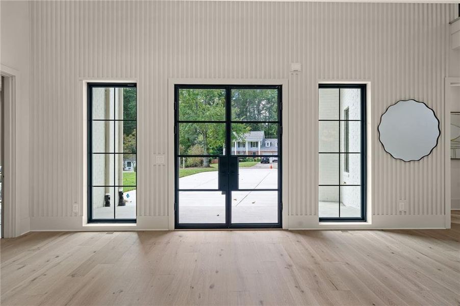Spacious, unfurnished interior of a new home in , Dunwoody (Image 22).