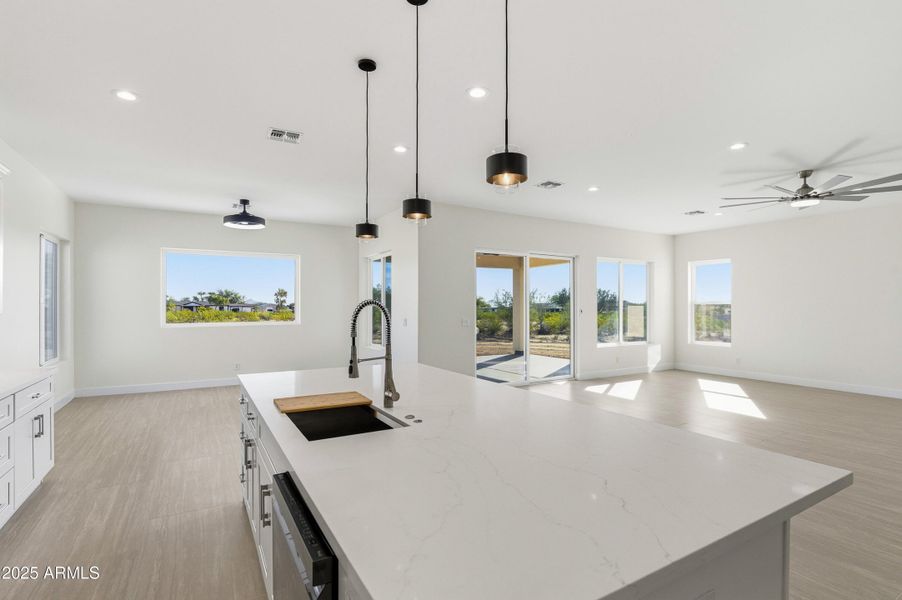 10039 N Burris Rd-123 10039 N Burris Rd-123