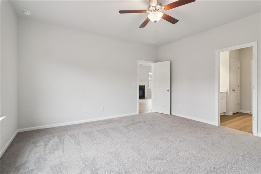 Spacious, unfurnished interior of a new home in Abbotts Crossing, Conyers (Image 25).