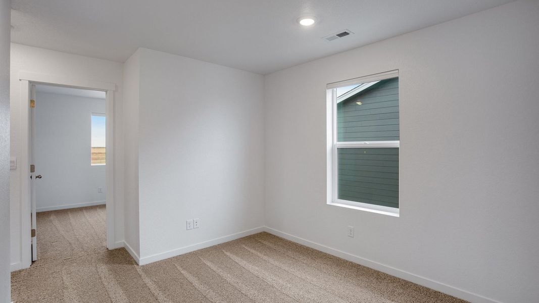 Spacious, unfurnished interior of a new home in Tailholt, Severance (Image 15).