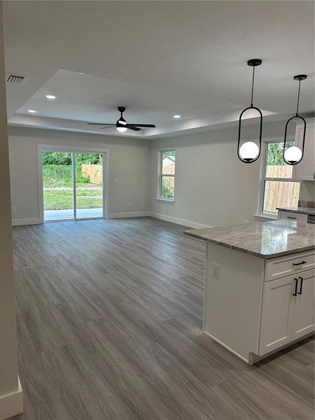 Spacious, unfurnished interior of a new home in , Gainesville (Image 9).