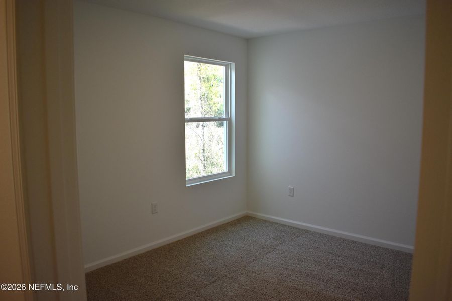 Spacious, unfurnished interior of a new home in Irongate Villas, Jacksonville (Image 31).